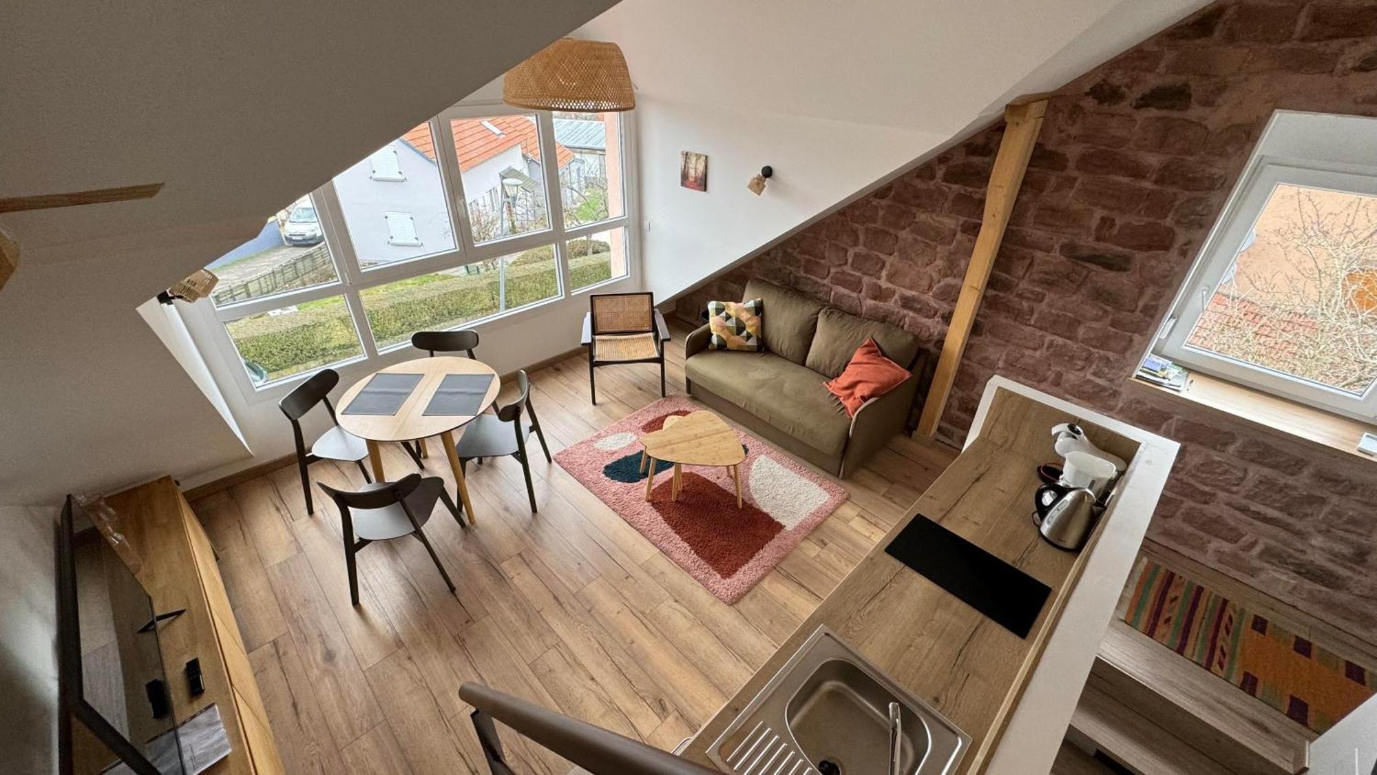 Апартаменты Le Pommier - Appt Avec Jardin Partage Puberg Экстерьер фото